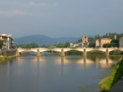 Crossing the Arno, and we get a little gift of light